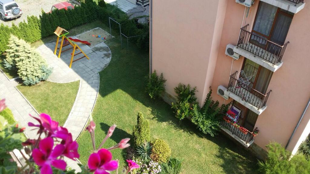 Gardenia Apartments 普里莫尔斯科 外观 照片